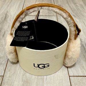 NWT Ugg chestnut earmuffs